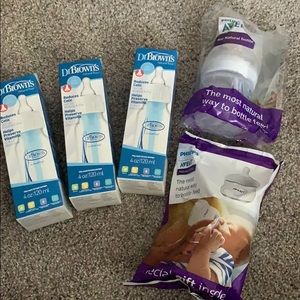 Dr Brown’s and Avent bottles